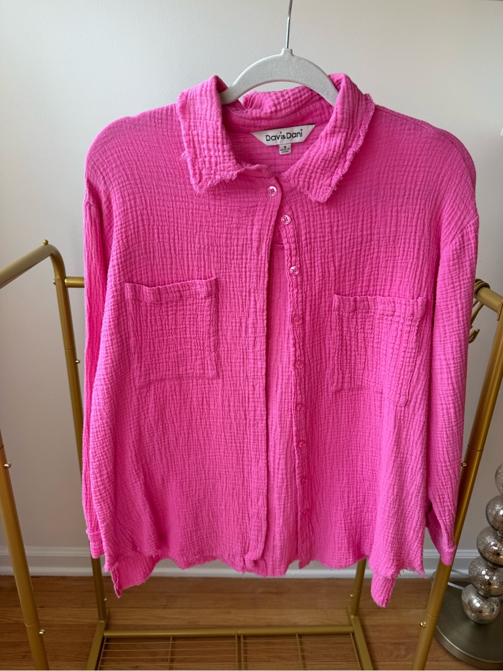 DAVI & DANI Vibrant Pink Gauze Button-Up Shirt